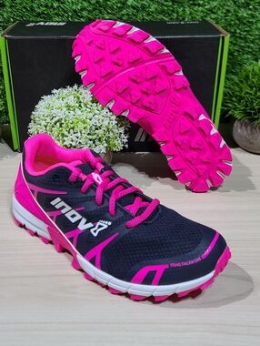 Inov-8 Trailtalon 235 Running Shoes - Navy/Pink US Women's 7.5 NEW
